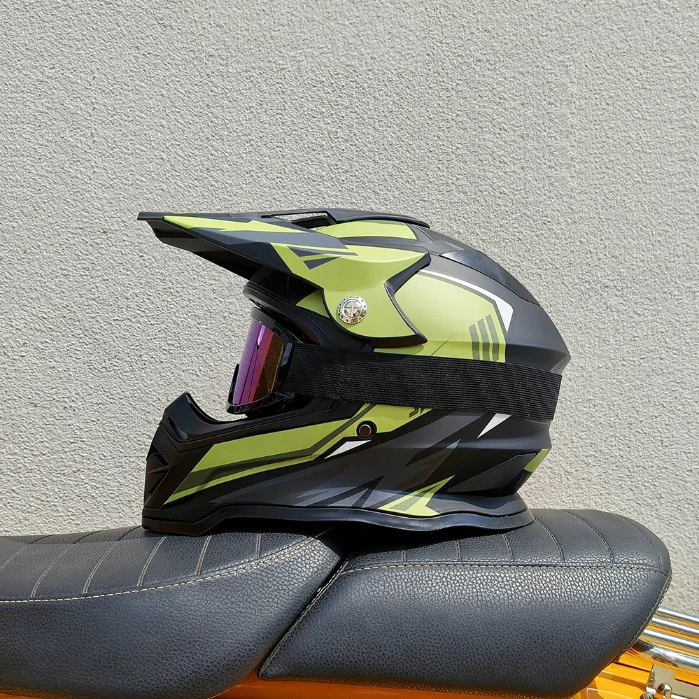 Professional Adult Outdoor Ful - Mountain Biking Helmet Full Face recension och pris
