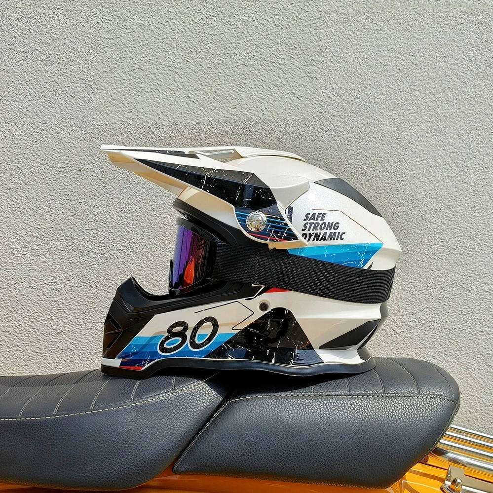 Professional Adult Outdoor Ful - Mountain Biking Helmet Full Face recension och pris